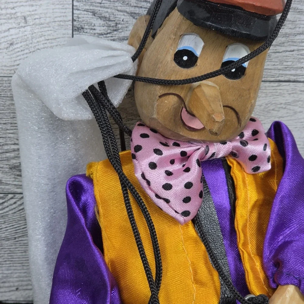 No brand vintage marionette
